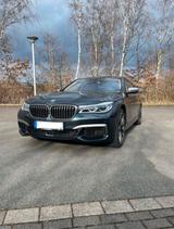 BMW M760 Li xDrive V12| Singapur Grau | Vo... - BMW M760 in Dortmund