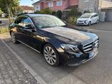 Mercedes-Benz E 220 d Autom. - 9-G tronic Command Car Play - Mercedes-Benz E 220 Gebrauchtwagen in Wiesbaden