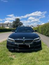 BMW 530d Touring A - - BMW 530 Gebrauchtwagen in Frankfurt