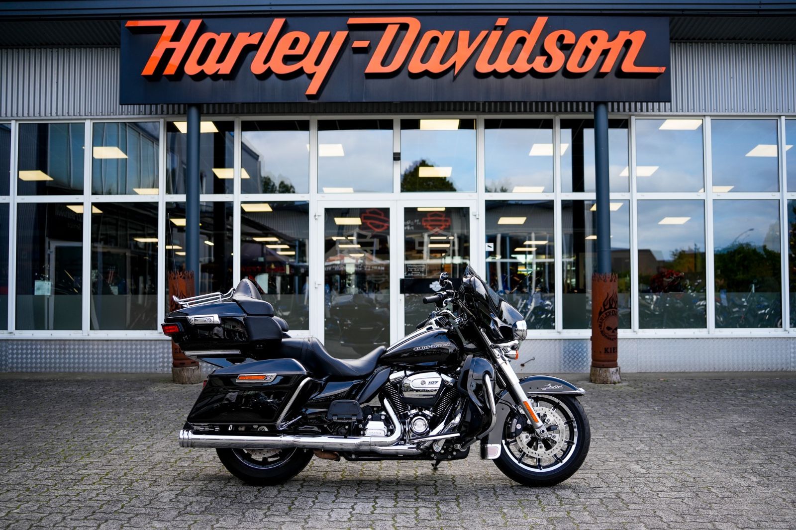 Fahrzeugabbildung Harley-Davidson ULTRA LIMITED FLHTK 107 CUI- Kesstech -