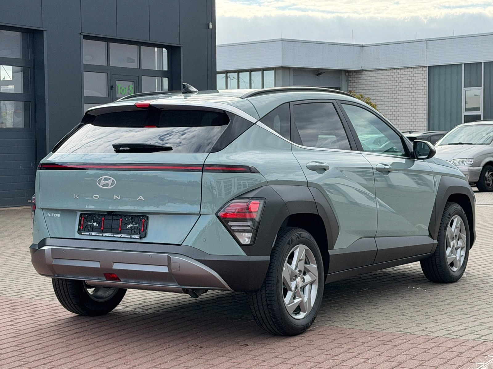 Fahrzeugabbildung Hyundai KONA 1.6 T-GDI Trend *Navi*CarPlay*ACC*LED*RFK*
