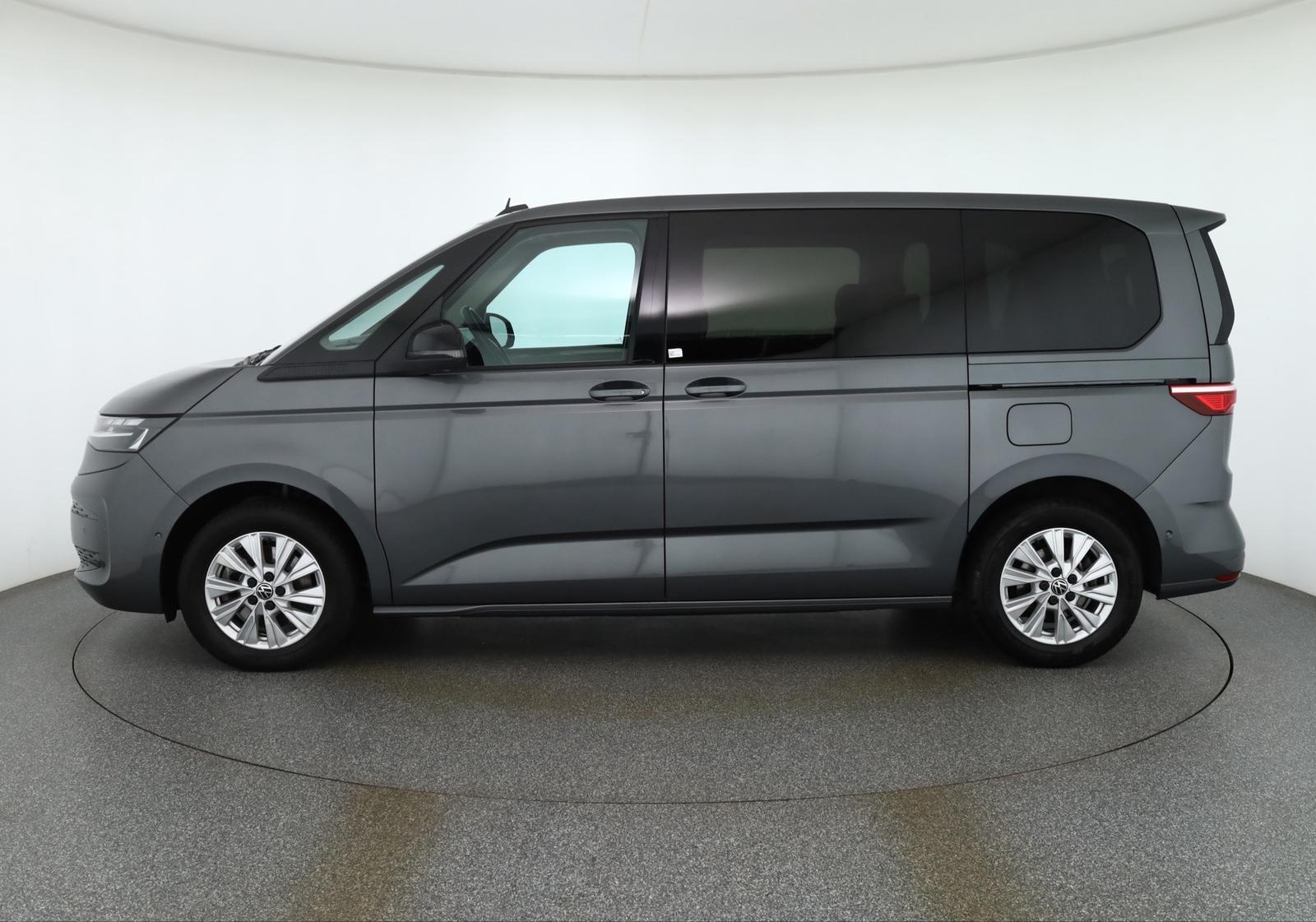 Volkswagen T7 Multivan 2.0 TSI DSG LED 360° Panorama AHK