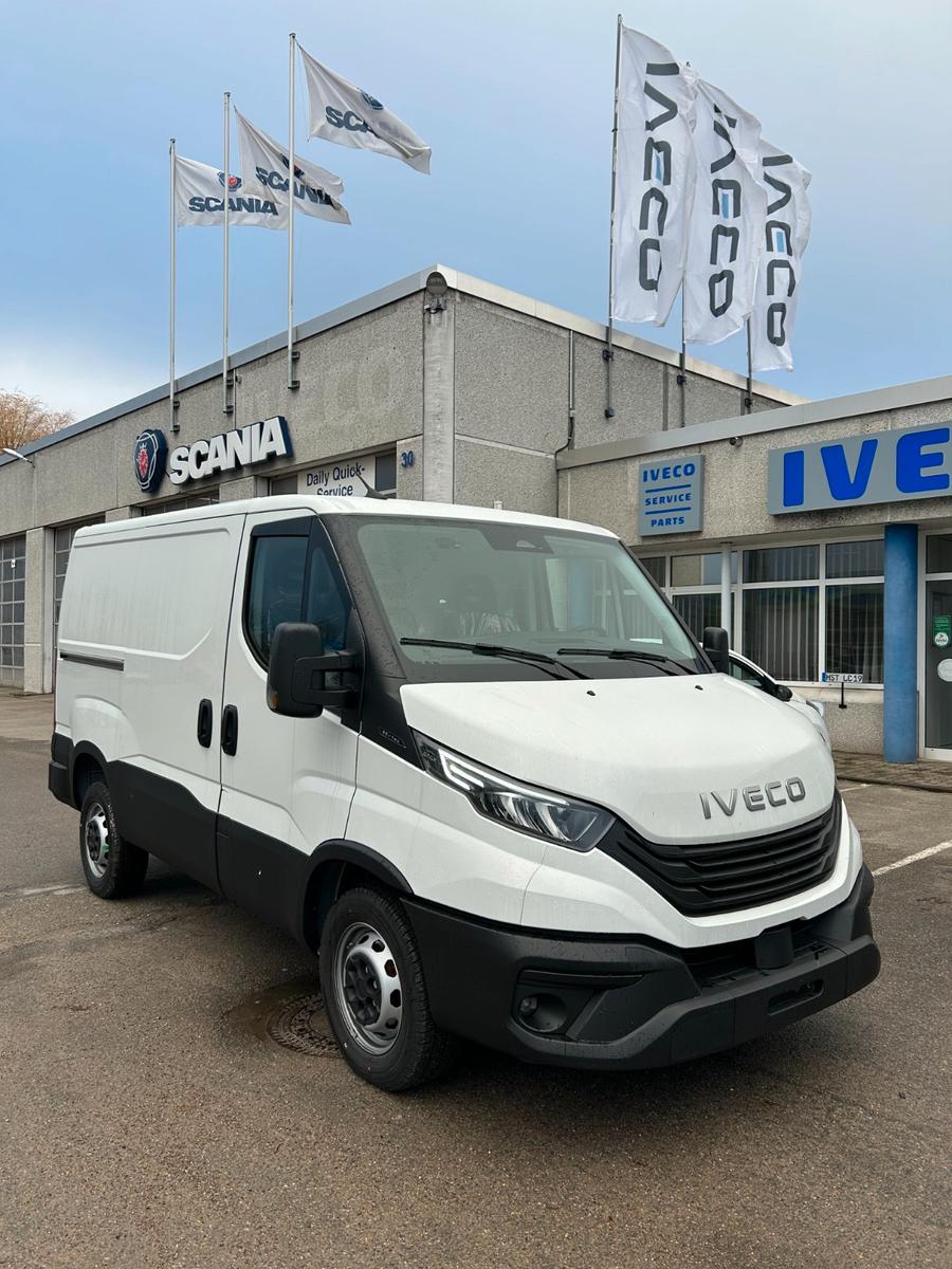 Iveco MY 24, 35S14V,RS 3000, Standort Stralsund