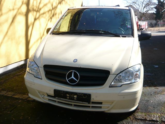 Mercedes-Benz Vito Kombi 116 CDI lang Taxi Motorschaden