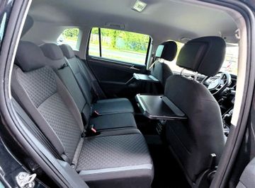 Volkswagen Tiguan - 8
