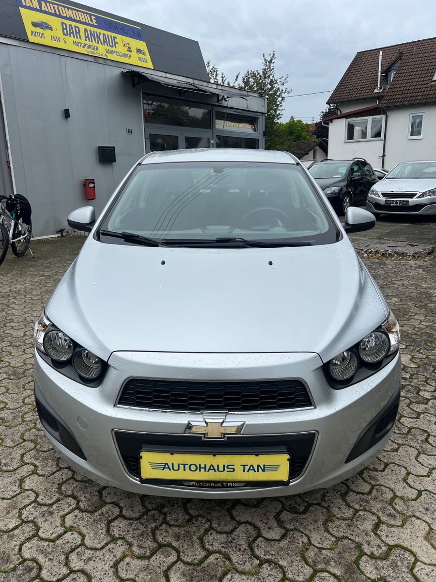 Fahrzeugabbildung Chevrolet Aveo Schrägheck LT *TÜV NEU*