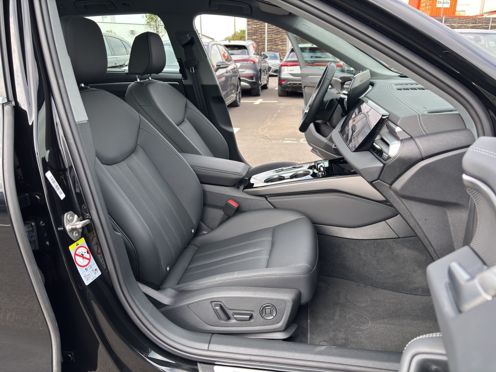 Audi A6 - Bild 16