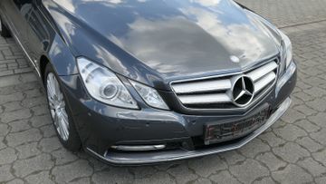 Mercedes E 220 - 9