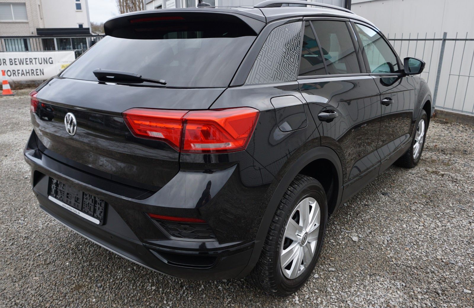 Fahrzeugabbildung Volkswagen T-Roc Style, Leder, Kamera, Black Edition, LED