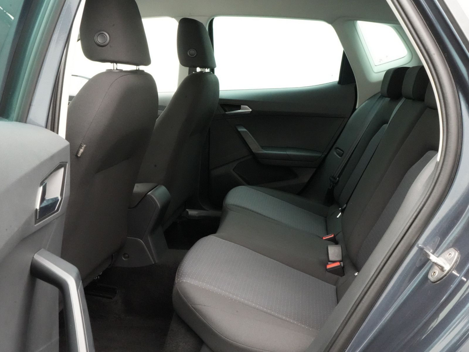 Seat Arona - Bild 13