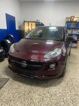 Opel Adam aus 1. Hand, 17 Zoll, WR, Carplay, Navi - rote Opel Adam