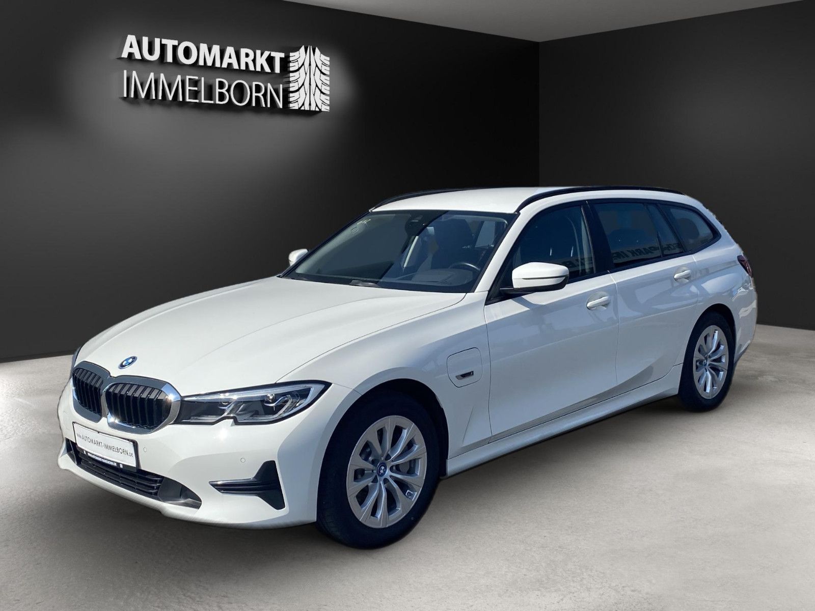 BMW 330 e Laser*HUD*Navi*Driving*Speed*LiveCP*SOH96% foto 2