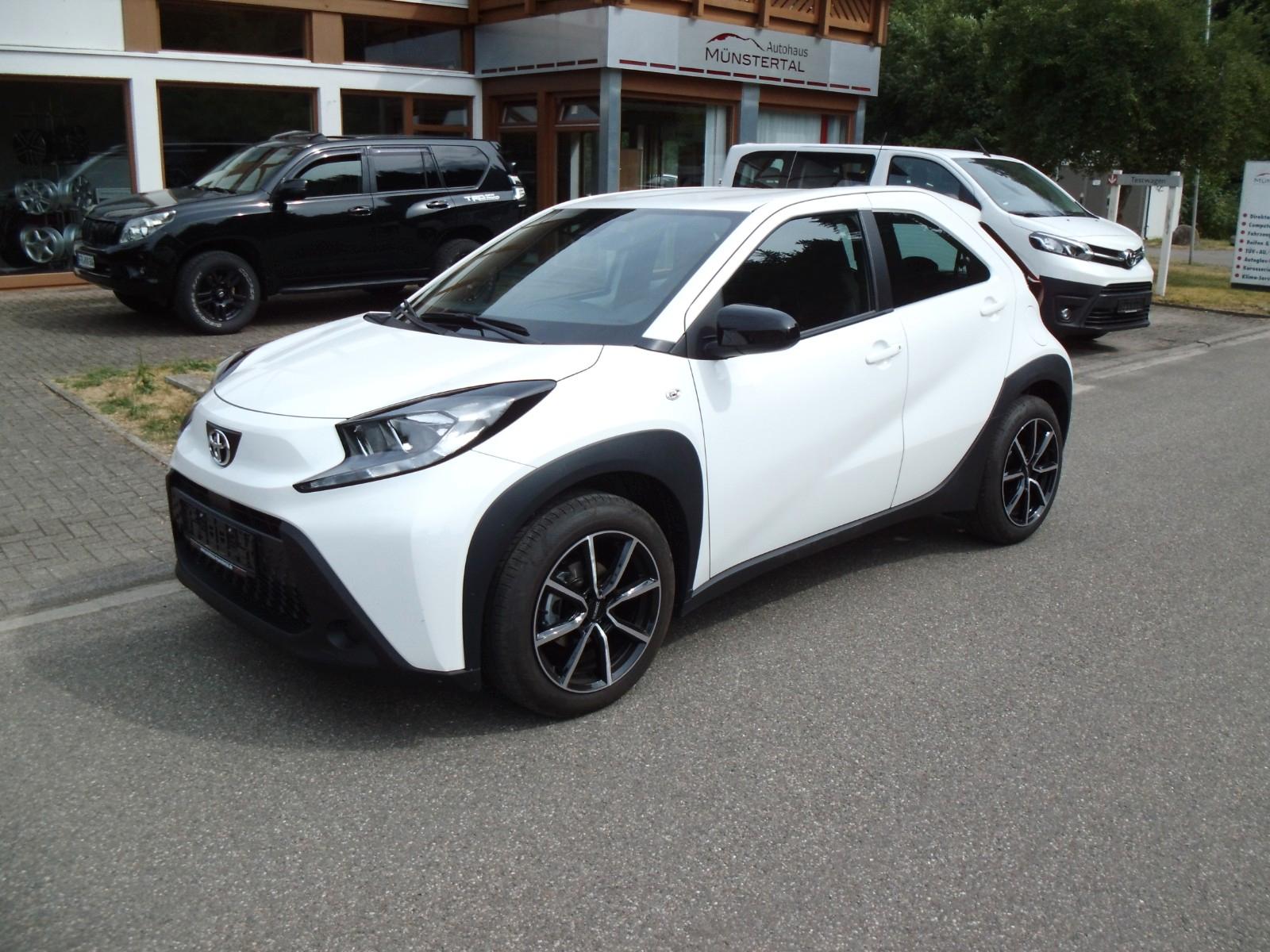 Toyota Aygo X Business Edition