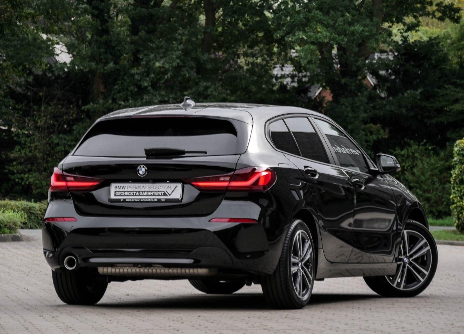 BMW 118i PANO AHK RFK NAVI LED Sound Syst. PDC V+H