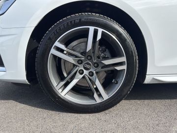 Audi A4 - 8