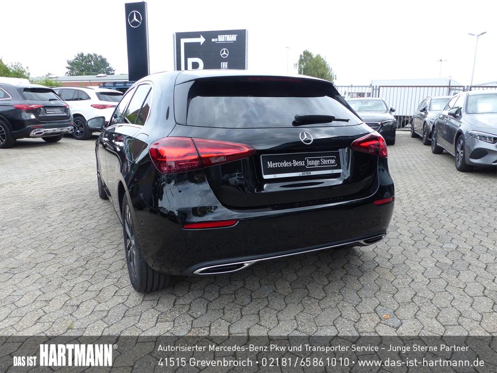 Mercedes-Benz A 180 PROGRESSIVE+PANO-DACH+CAPRLAY+AMBIENTE+LED