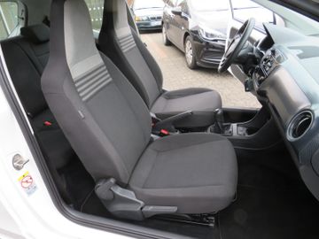 Fahrzeugabbildung Volkswagen up! move up! BMT KLIMA GRA PDC TELVOR CITYNOTBRE