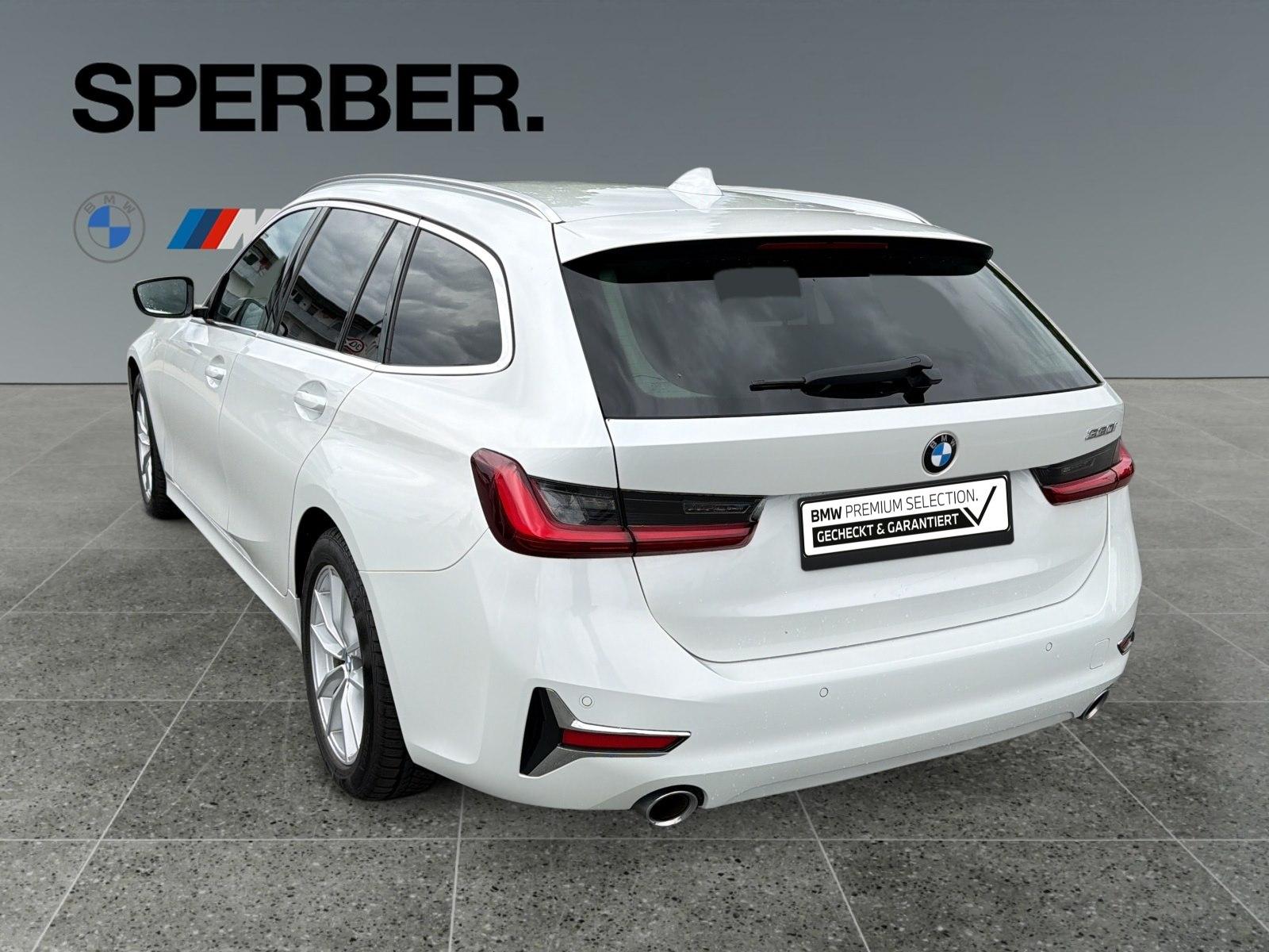 BMW 330i Luxury Line*DAB*Panorama*Komfortzugang*