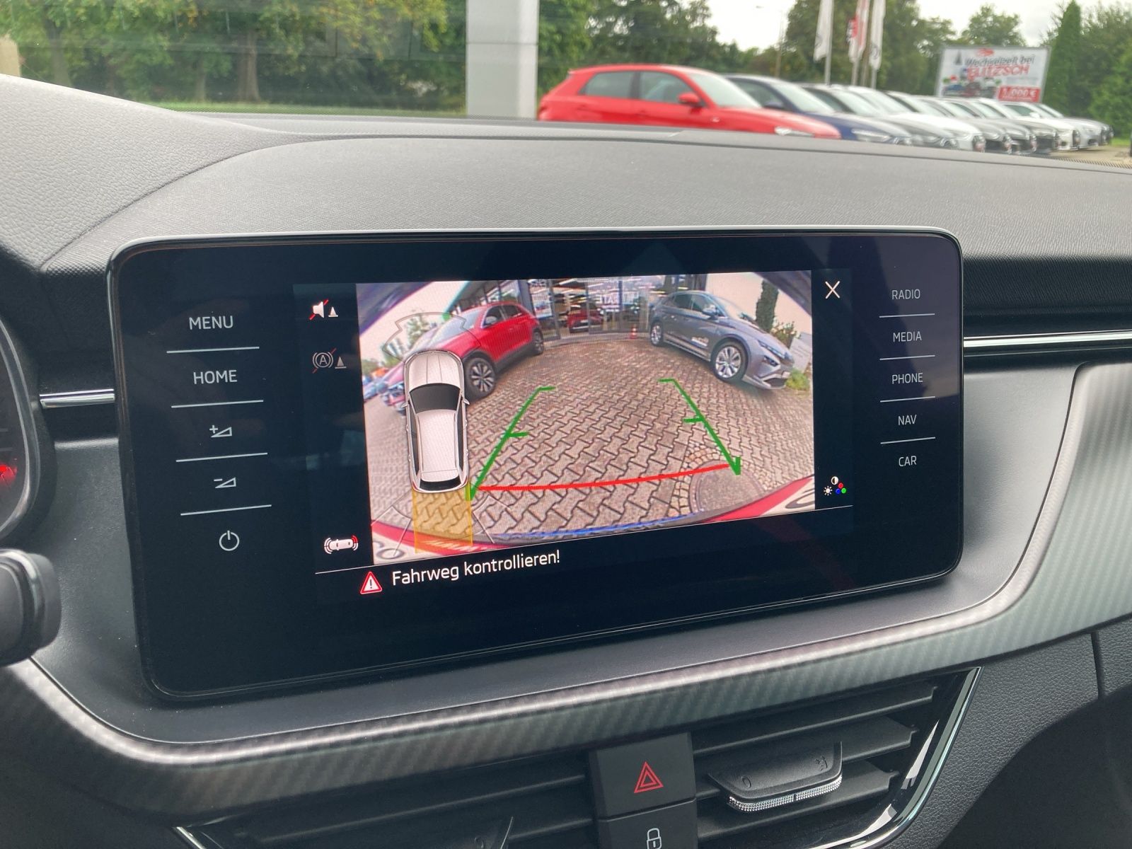 Fahrzeugabbildung SKODA Kamiq TSI Monte Carlo DSG Navi AID ACC RFK Pano