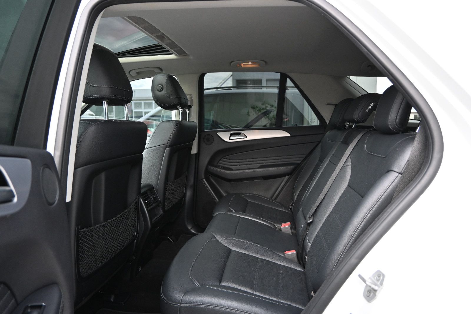 Fahrzeugabbildung Mercedes-Benz GLE 350 d 4MAT. AMG LINE °NIGHT°AHK°ILS°360°SHD°