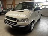 Volkswagen T4 Caravelle 2.5 TDI Syncro Sperre 1. Hand! - Volkswagen T4: Allradantrieb