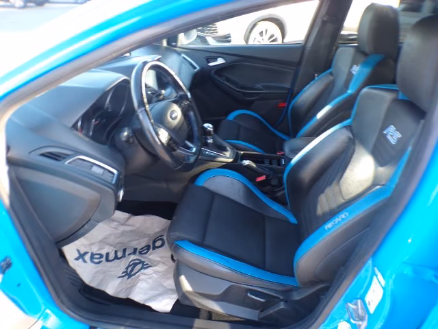 Ford Focus RS + Navi / Winterpaket / Komfortpaket 
