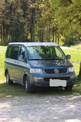 Volkswagen VW Bus T5 mit Aufstelldach - Volkswagen: Kleinbus, mit Aufstelldach