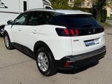 Peugeot 3008 Active AUT~Pano~Kam~Spur~ - Peugeot 3008 mit Benzin-Antrieb
