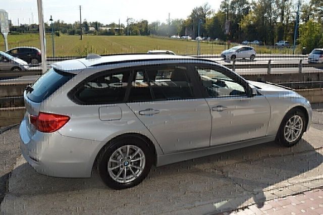 BMW 318 d Touring Business Advantage Automatica 