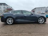 Tesla Model S P85D free Supercharger SC01 - Tesla Model S: P85