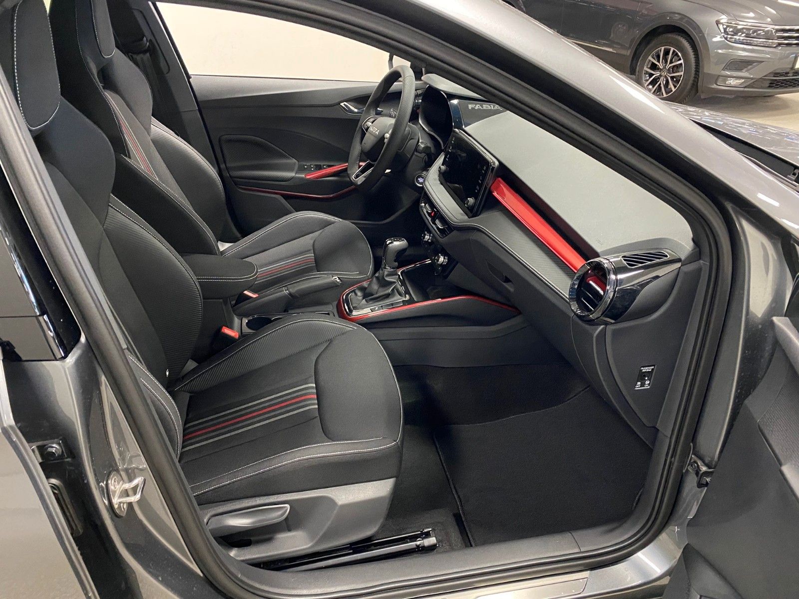 Fahrzeugabbildung SKODA Fabia 1.0l TSI DSG Monte Carlo+bis 2030 GARANTIE