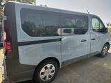 Renault Trafic Passenger zen Blue DCi 150 6E - Renault Trafic mit Diesel-Antrieb: Kleinbus, Passenger