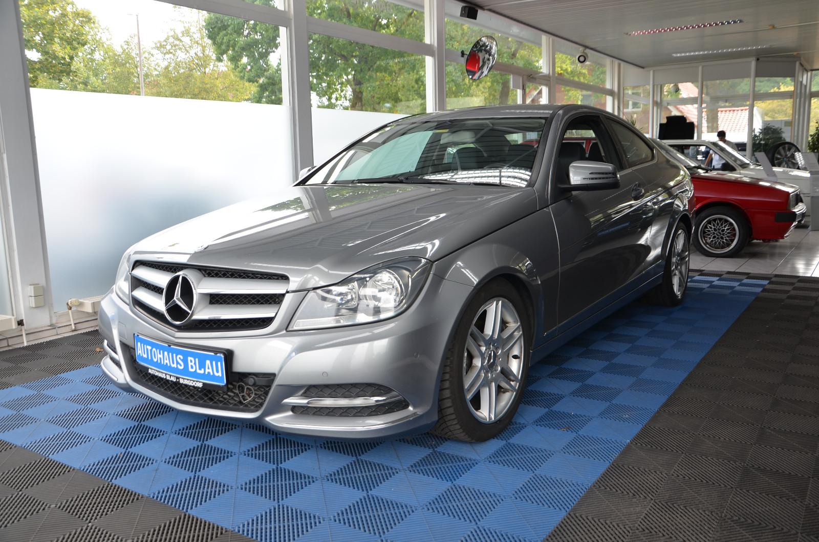 Mercedes-Benz C 220CDI Coupe TEILLEDER SITZHZG AMG FELGEN