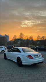 Mercedes-Benz CL 550 - Mercedes-Benz CL 500: Coupe