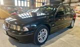 BMW 520i Exclusive touring E39 6-Zyl Leder SH AHK - BMW 520 aus 2002: Kombi