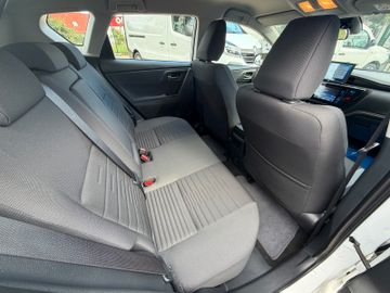 Toyota Auris - 12