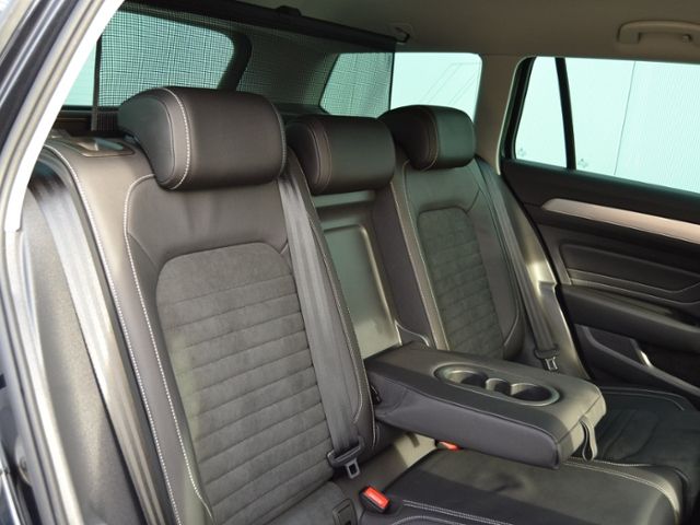 Passat Variant 2.0 TDI DSG Elegance AHK/MATRIX/N