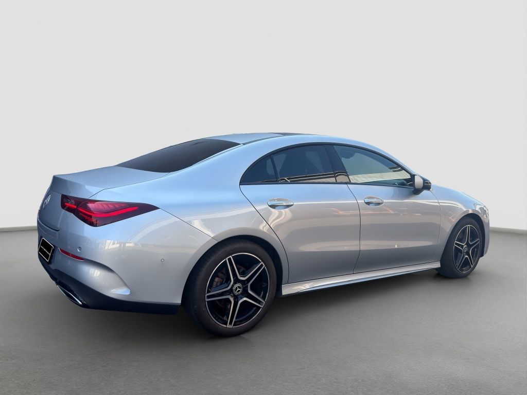 Fahrzeugabbildung Mercedes-Benz CLA 200 Coupé AMG*Night*Pano*Key.Less*PDC*360°