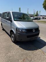 Volkswagen T5 Transporter 2.0 TDI* Sehr ge... - Volkswagen T5 in Duisburg