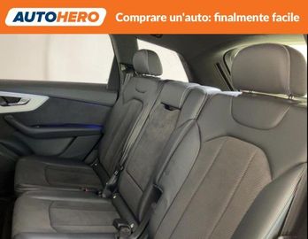 Audi Q7 - 9