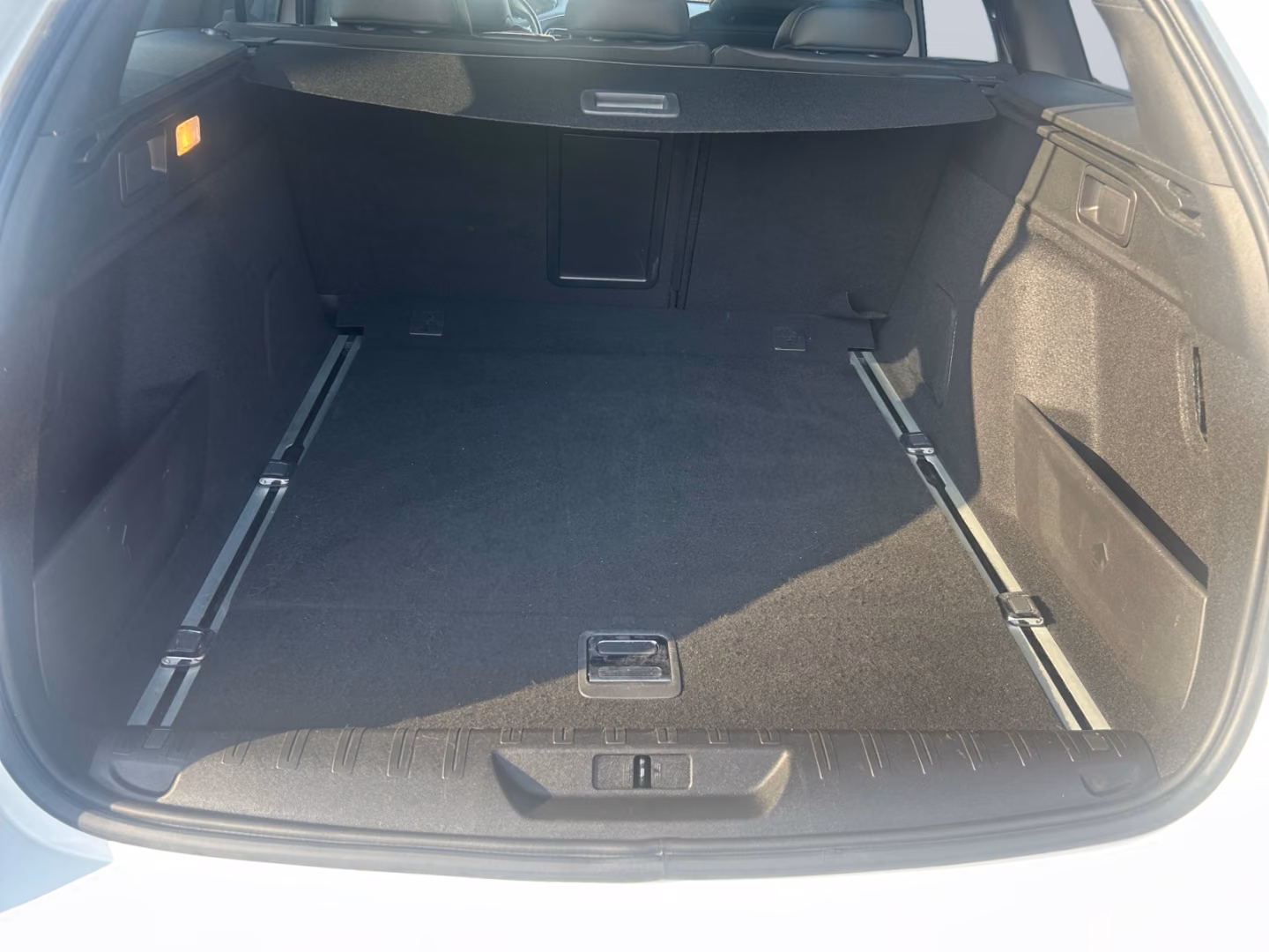 Peugeot 308 SW 1.5 BlueHDi 130 FAP GT *Pano*PDC*SHZ*
