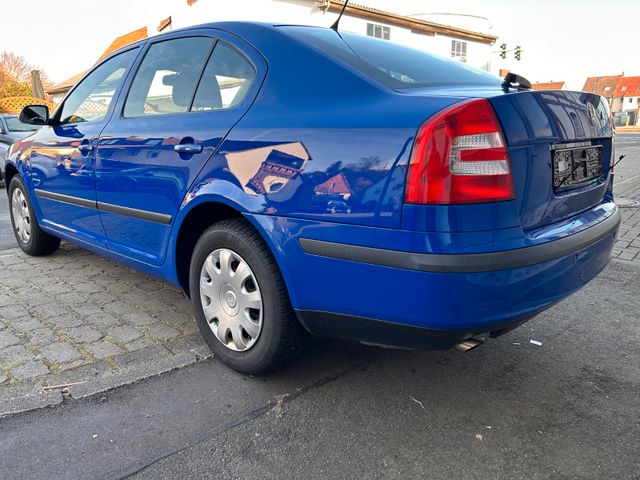 Skoda Octavia 1.6 Ambiente