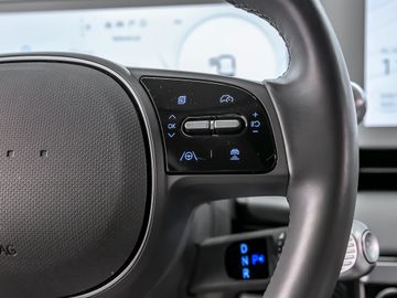 Hyundai Ioniq 5 Uniq Elektro Autobahnassistent BOSE
