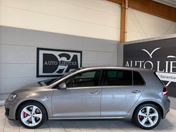 Volkswagen Golf - 7