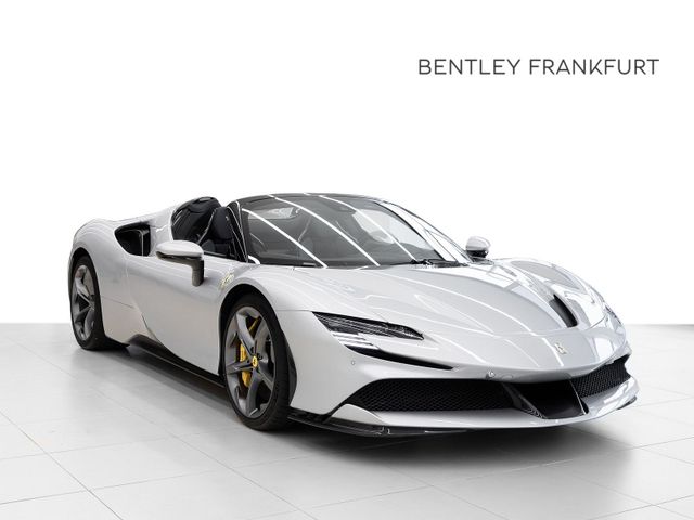 Ferrari SF90 Spider von BENTLEY FRANKFURT