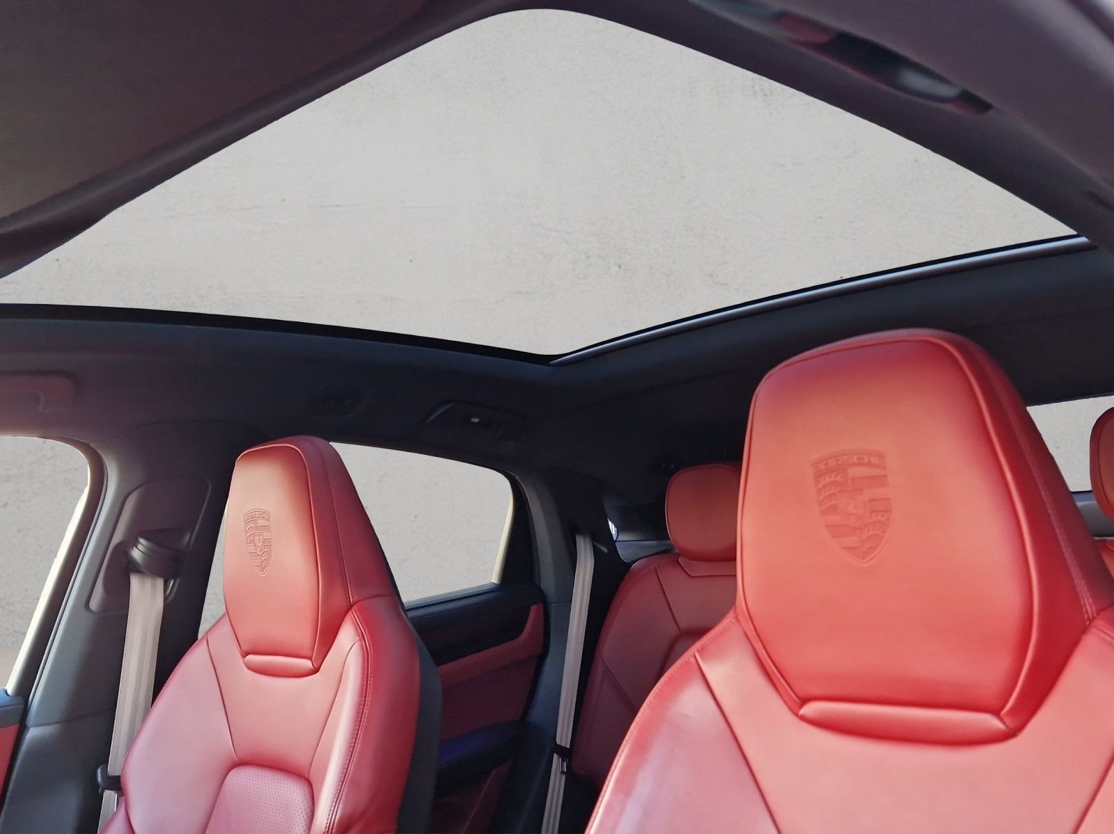 Porsche Cayenne Coupe Platinum SportDesign 18w ACC 360° foto 16