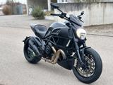 Ducati Diavel Dark *Desmo erledigt + Absolut Top* - DUCATI CHOPPER DIAVEL