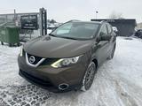 Nissan Qashqai 1.6 dCi DPF Xtronic Tekna - Nissan Qashqai mit Diesel-Antrieb: Limousine, Automatik