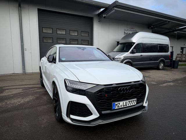 Audi RSQ8 4.0 TFSI quattro,Ahk,B&O,Pano,Abgas,Carbon