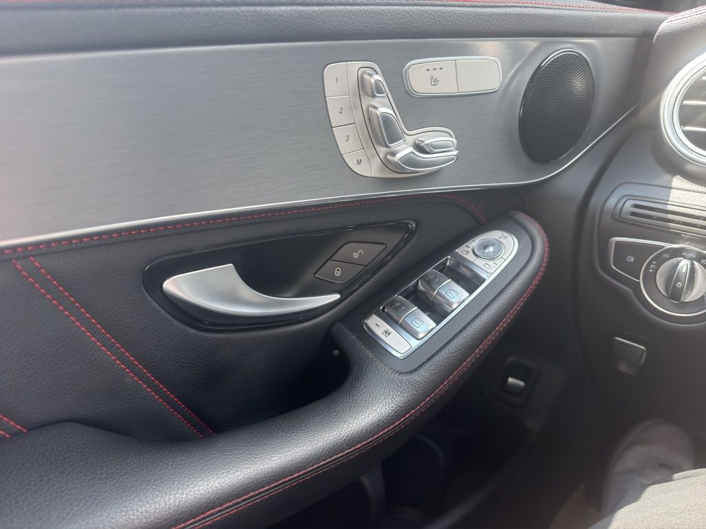 Fahrzeugabbildung Mercedes-Benz GLC 400 d 4MATIC Coupé AMG*Night*HUD*PDC*360*AHK